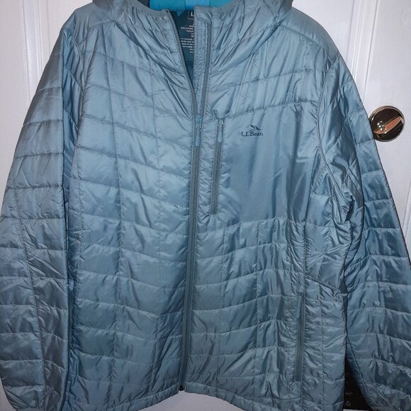 L.L. Bean PrimaLoft Packaway Jacket - Picture 1 of 8